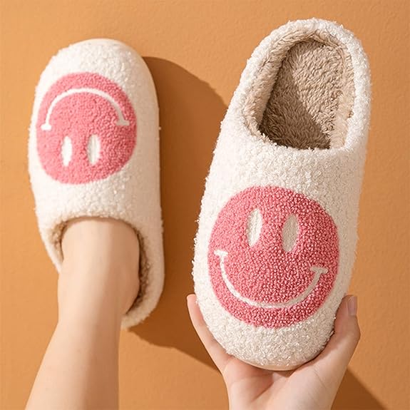 Smile Face Slippers for Women - Soft Plush Retro Preppy Slip-on Comfortable Indoor/Outdoor Shoes